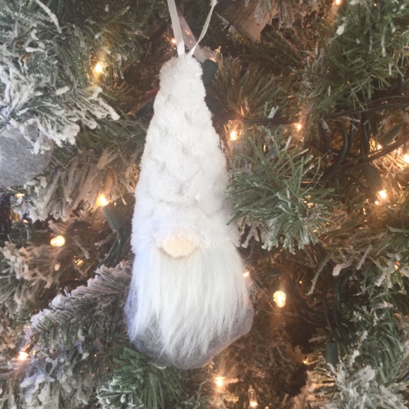 6pc gnome ornaments - Picture 3 of 4